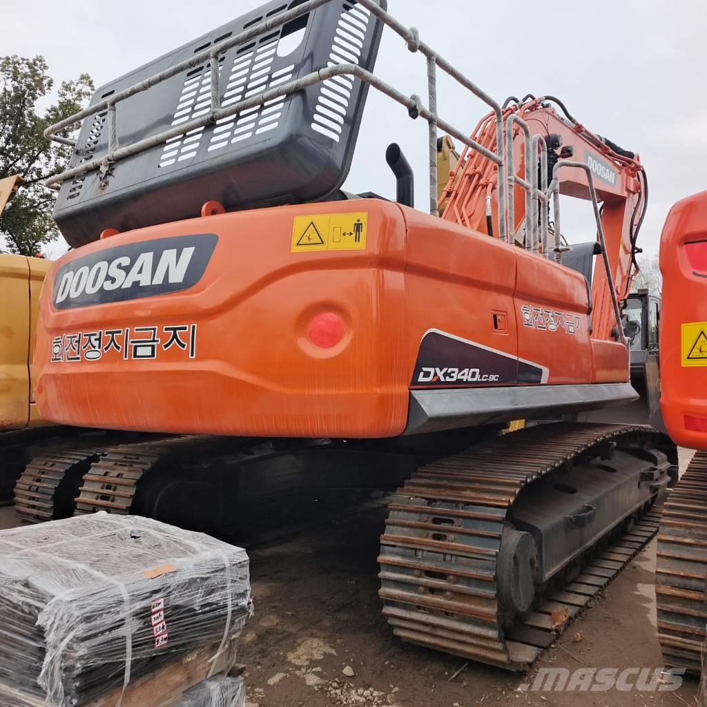 Doosan DX300LC-9C Crawler excavators