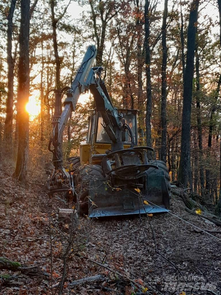 HSM 904 Skidders