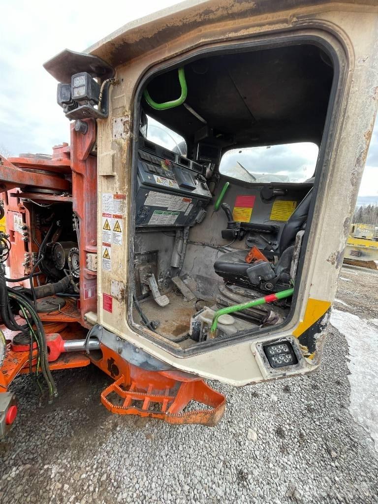 Sandvik LH 514 Underground Loaders