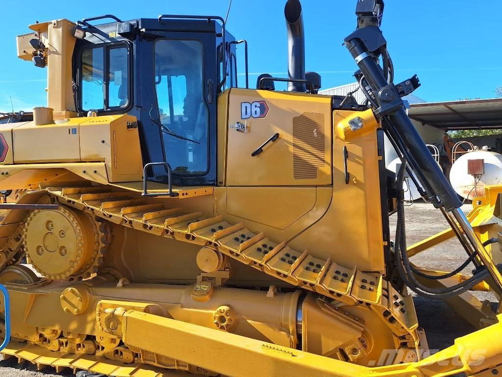 CAT D 6 T Crawler dozers