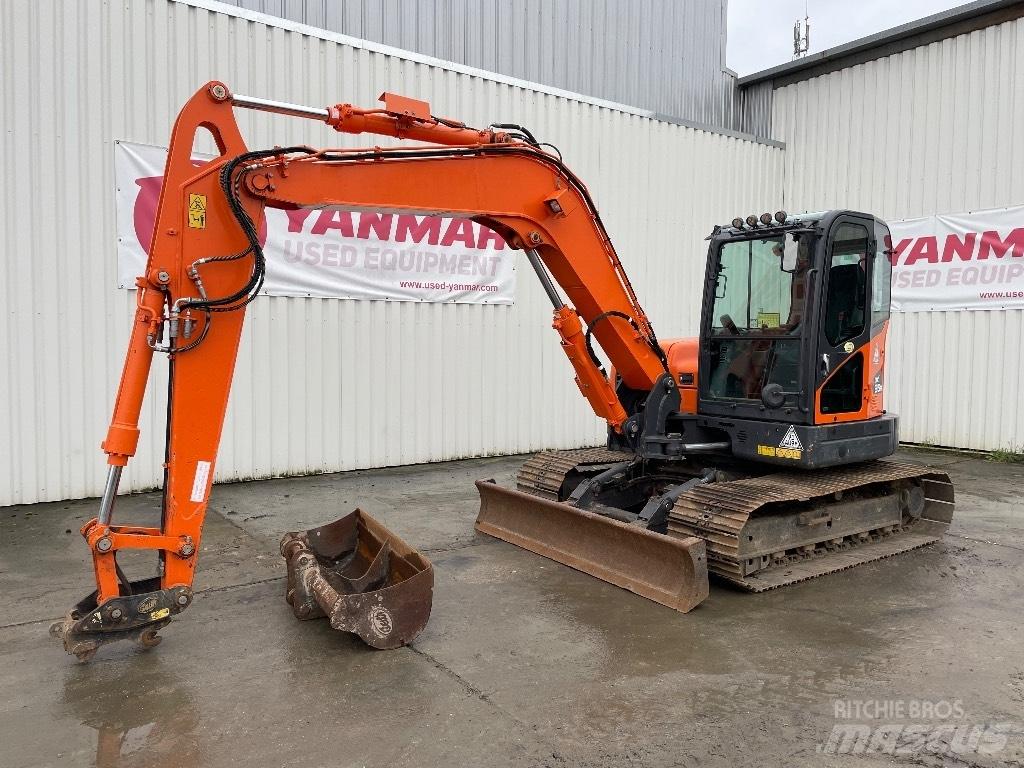 Doosan DX85 Midi excavators  7t - 12t
