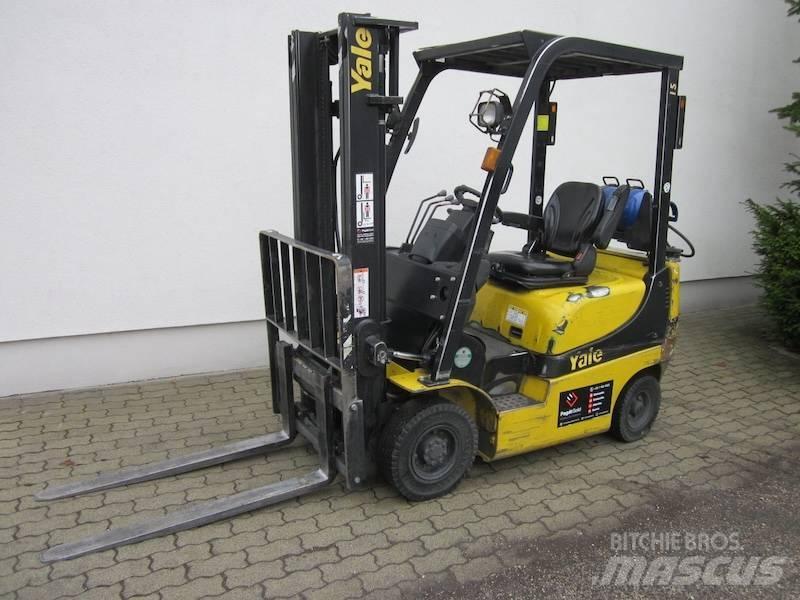 Yale GLP15MX LPG trucks