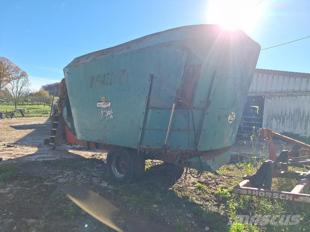 Jeulin M2vb24 Feeders