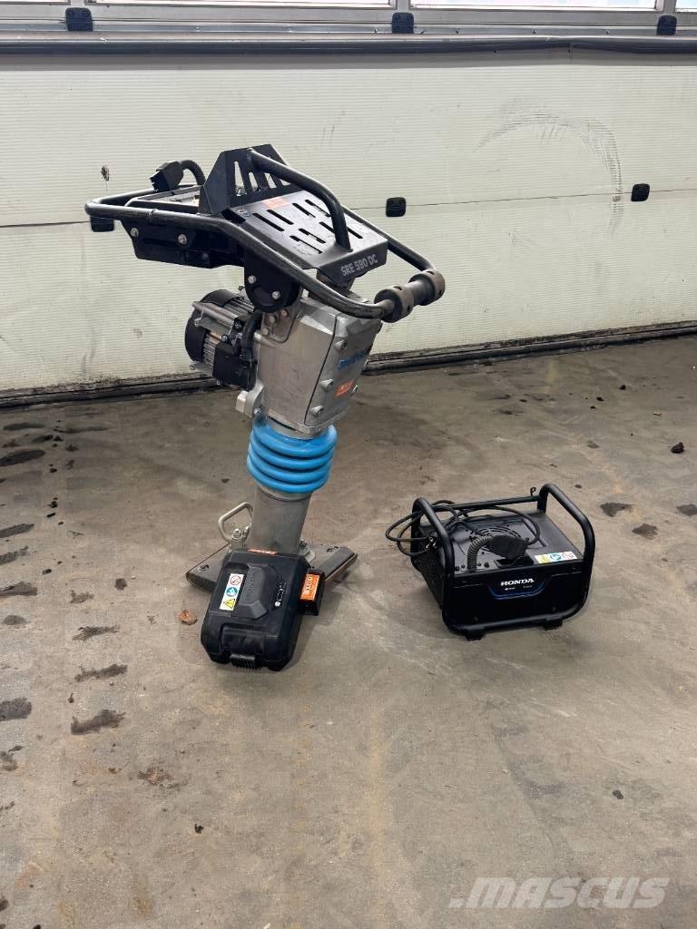 Weber SRE 590 DC Tampers