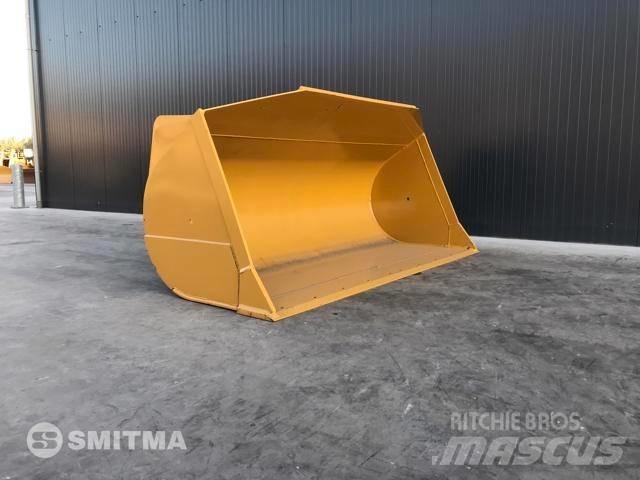 CAT 962G Buckets