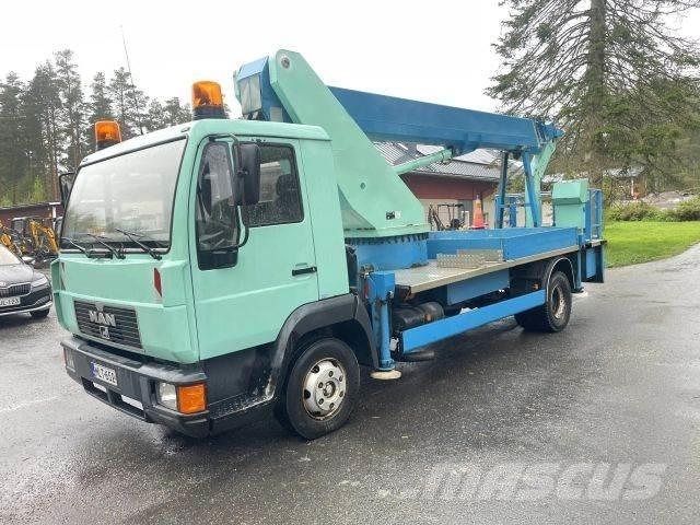 MAN L200 4x2-4300 Truck & Van mounted aerial platforms
