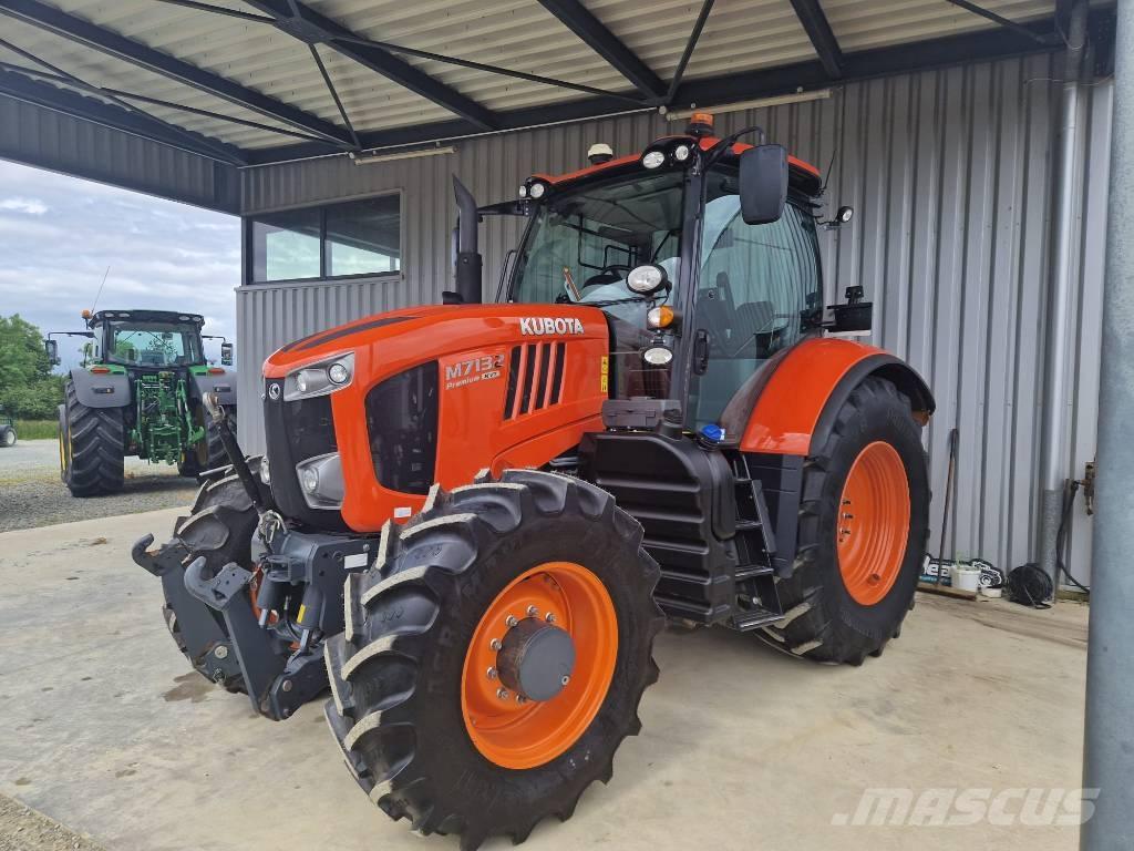 Kubota M7132 KVT Tractors