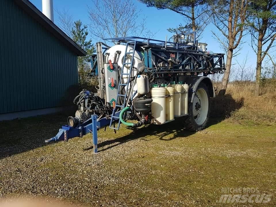 Kyndestoft 7000 30m Trailed sprayers