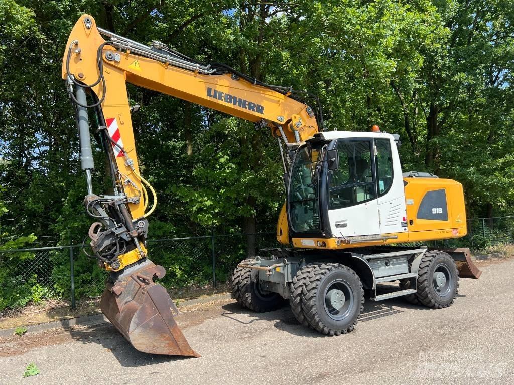 Liebherr A 918 Wheeled excavators