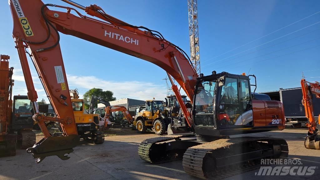 Hitachi ZX 210 Crawler excavators