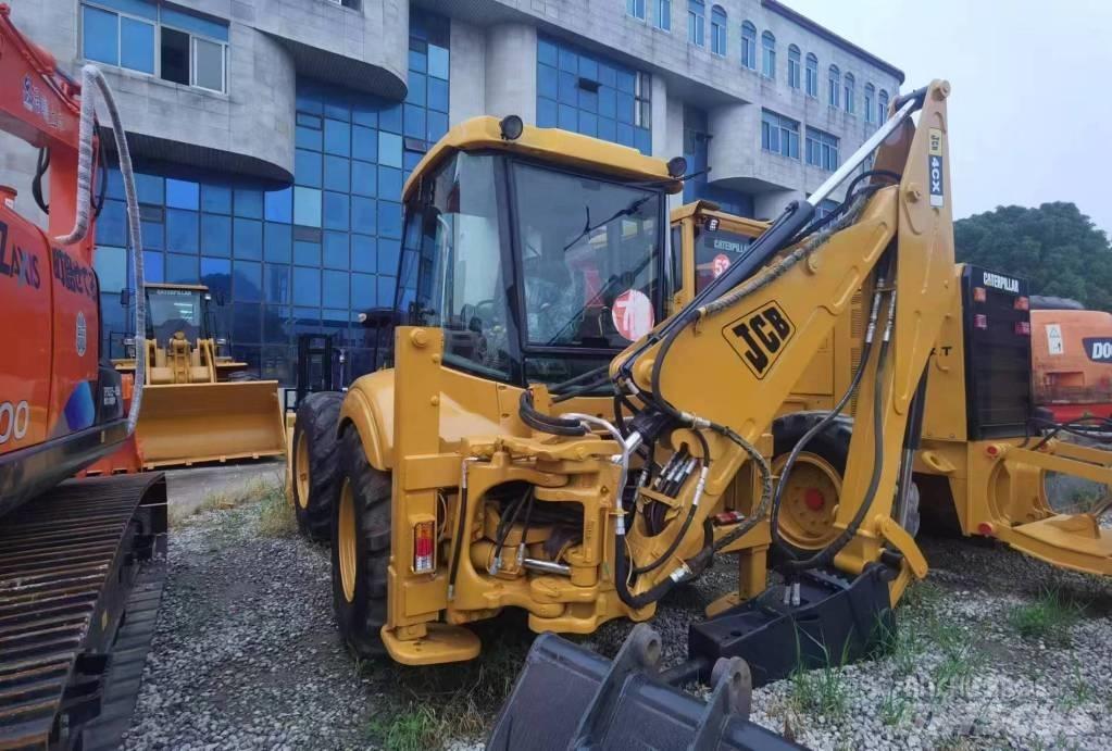 JCB 4 CX Backhoe loaders