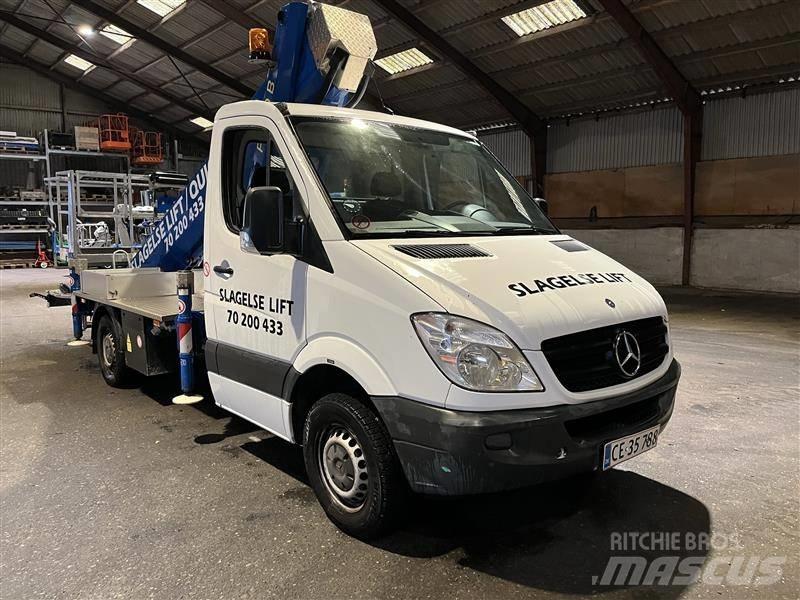 Palfinger P 260 B Truck & Van mounted aerial platforms