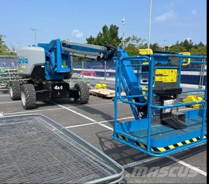 Genie Z 62/40 Articulated boom lifts