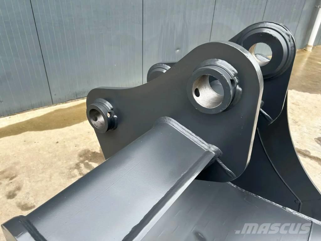 Hitachi ZX210 - 1.40m Buckets