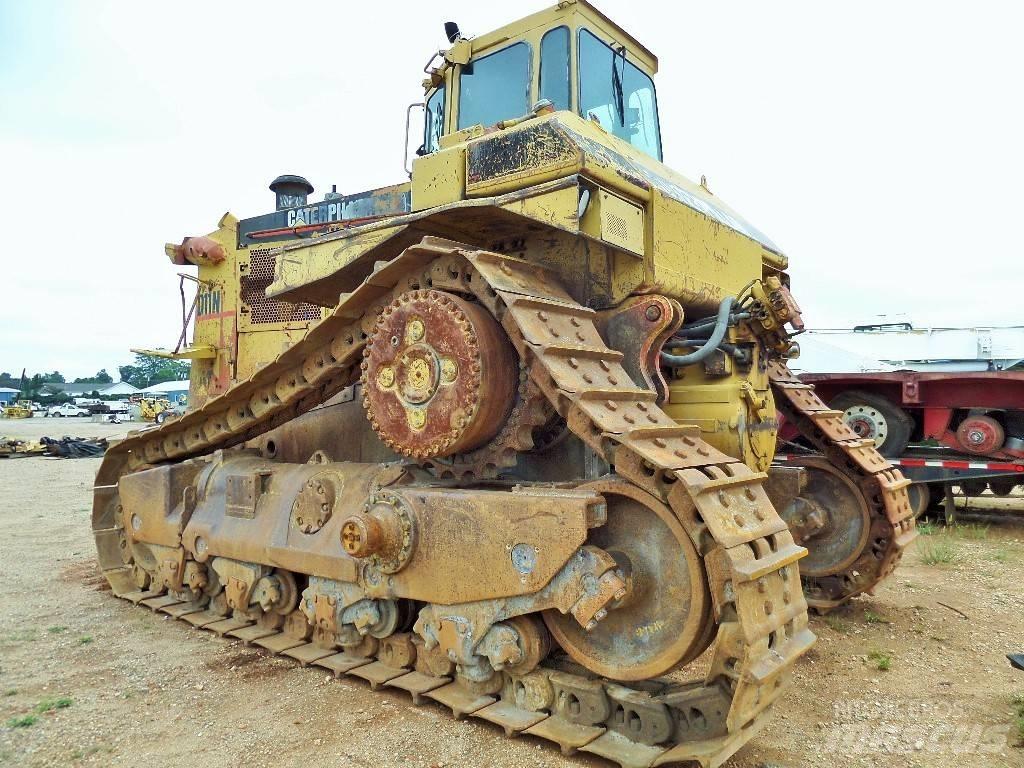 CAT D 11 N Crawler dozers