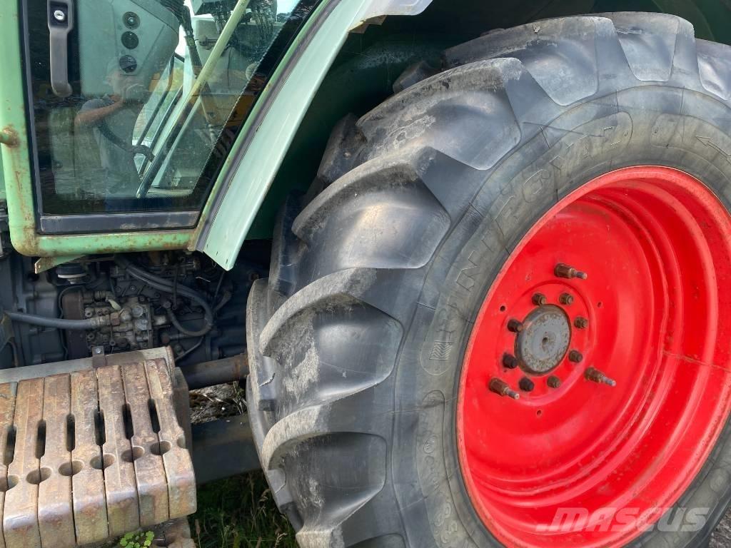 Fendt 511 Tractors