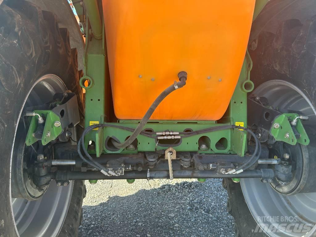 Amazone UX 5200 Trailed sprayers