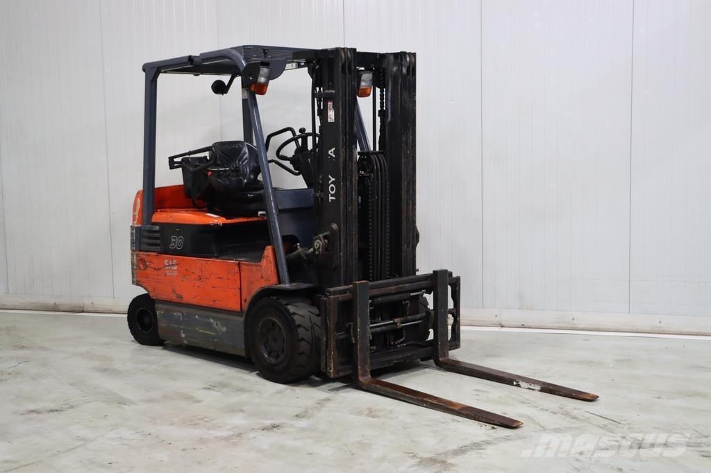 Toyota 7FBMF30 Electric forklift trucks
