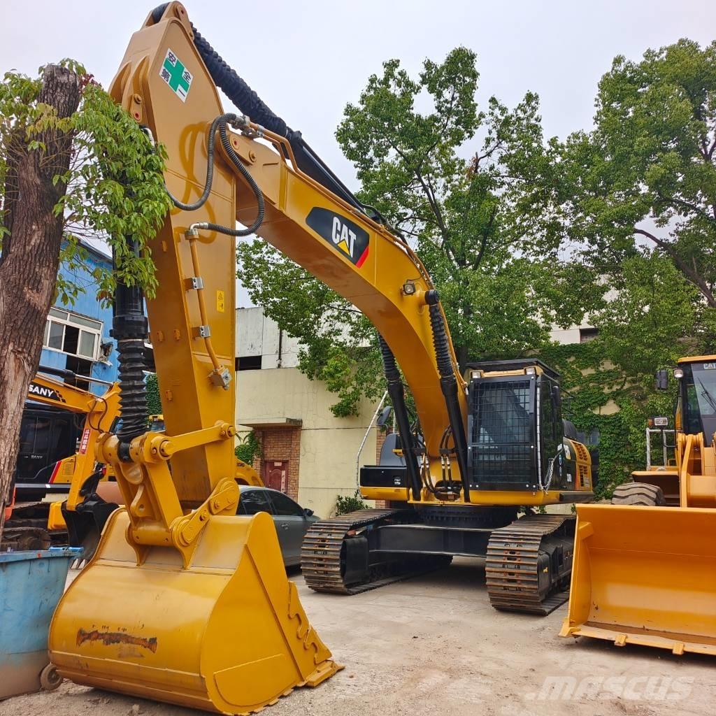 CAT 336D2 Crawler excavators