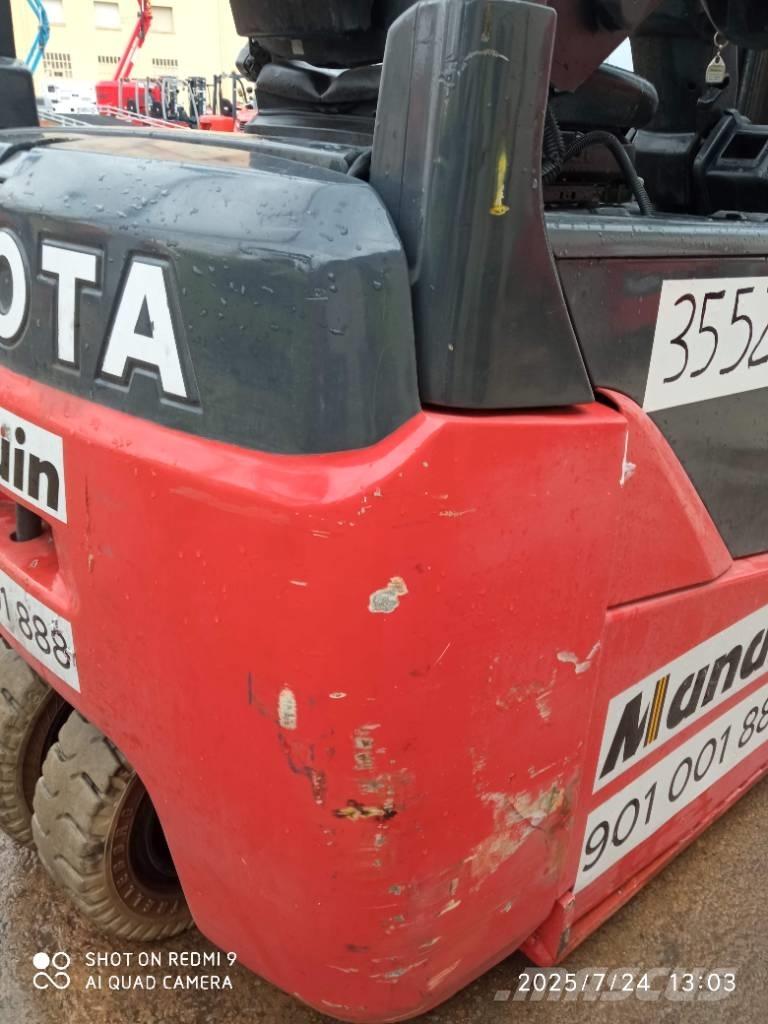 Toyota 8FBE16T Electric forklift trucks