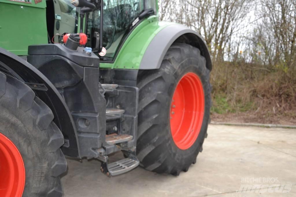 Fendt 828 S4 Profi Tractors