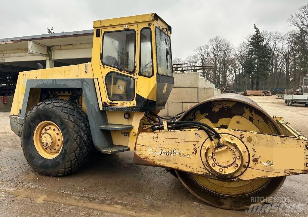 Bomag BW 213 D Single drum rollers