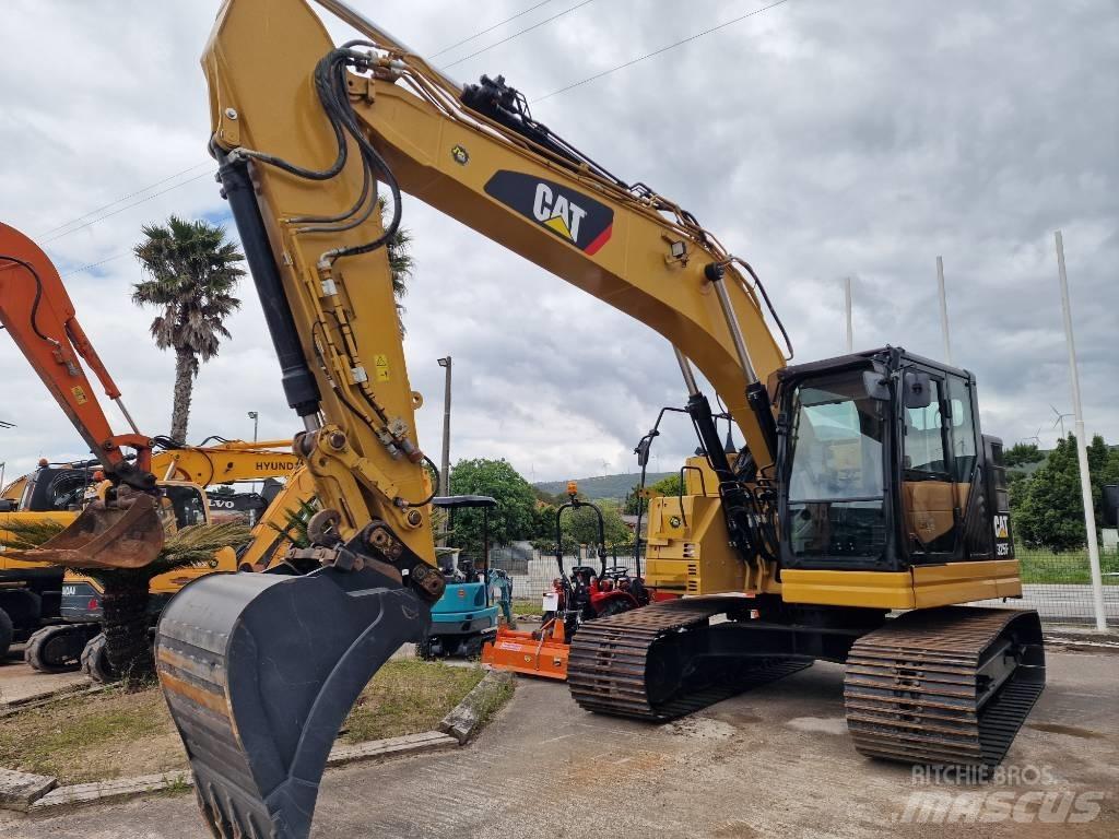 CAT 325 FL CR Crawler excavators