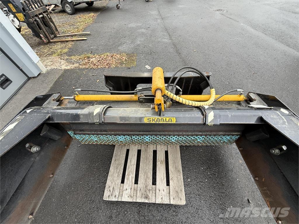 Skaala L19-30 Snow blades and plows