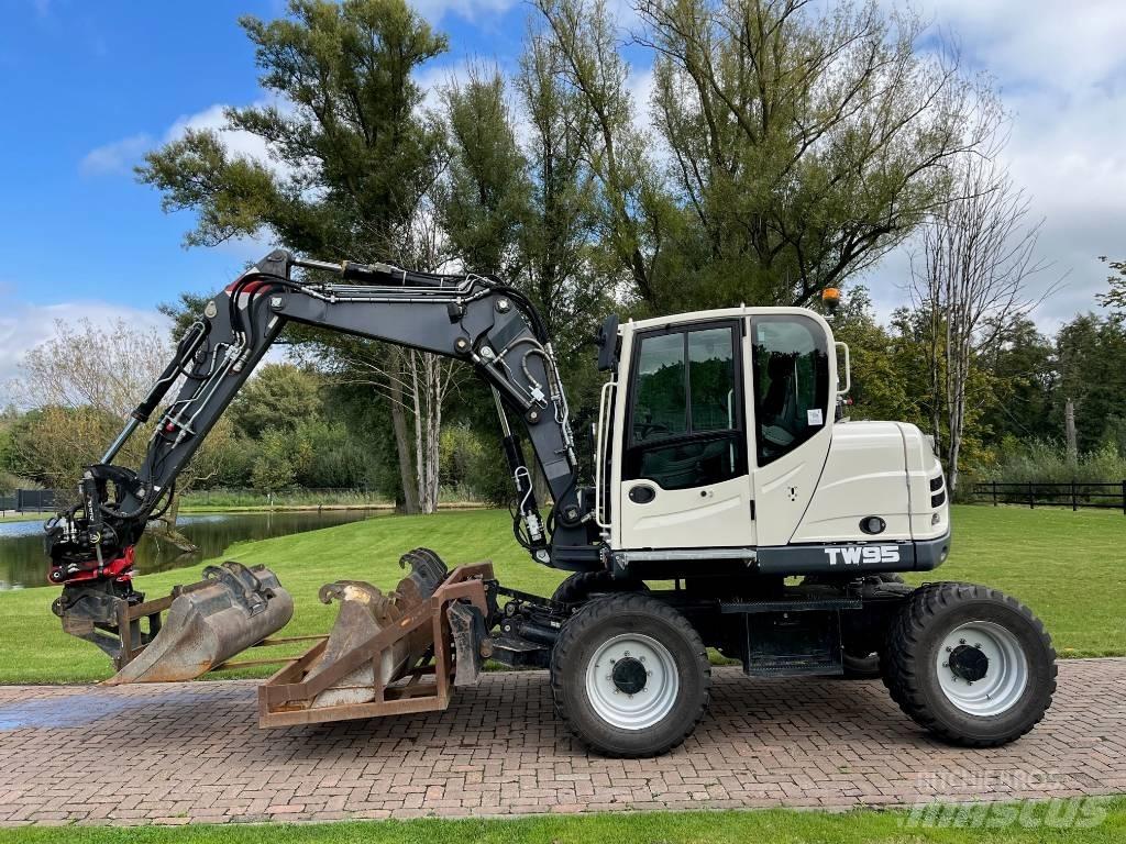 Terex Schaeff TW 95 Midi excavators  7t - 12t