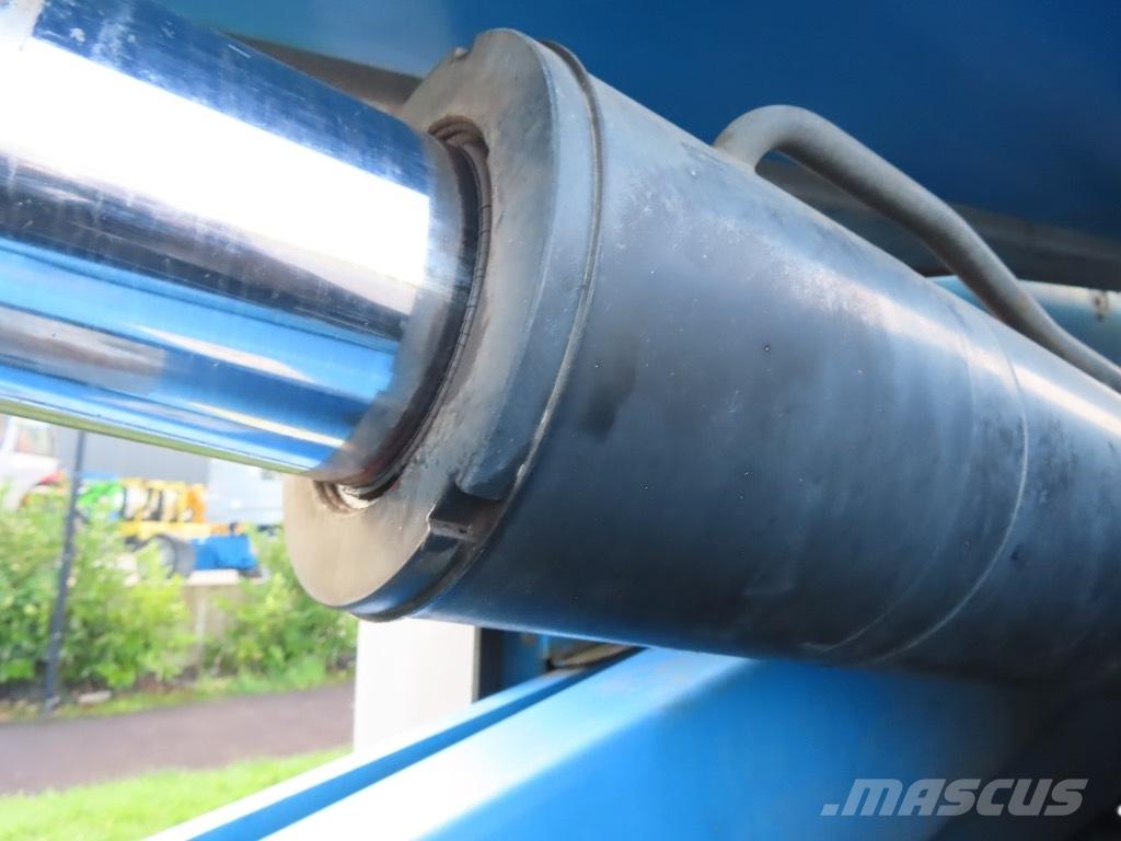 Genie S 65 Telescopic boom lifts