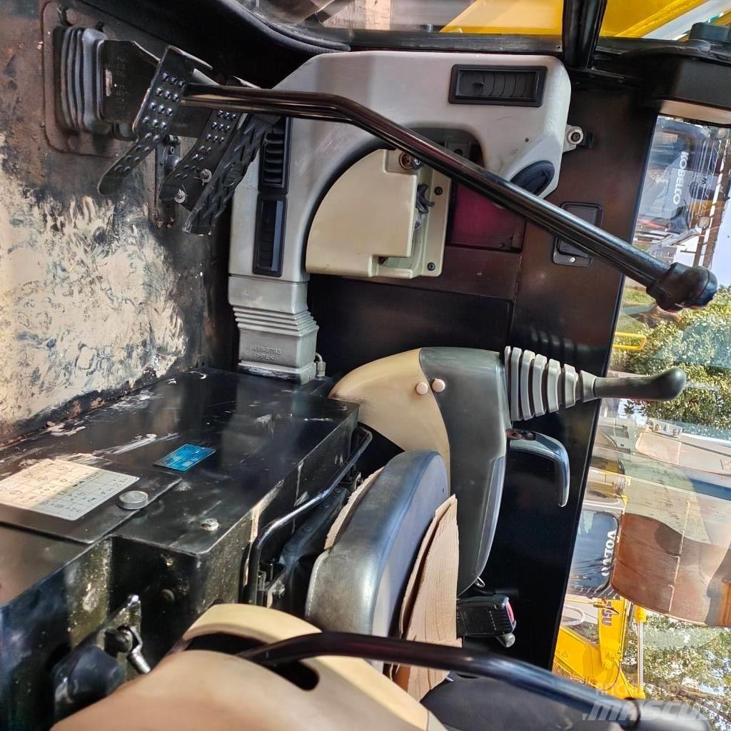 CAT 305.5 E Mini excavators < 7t (Mini diggers)