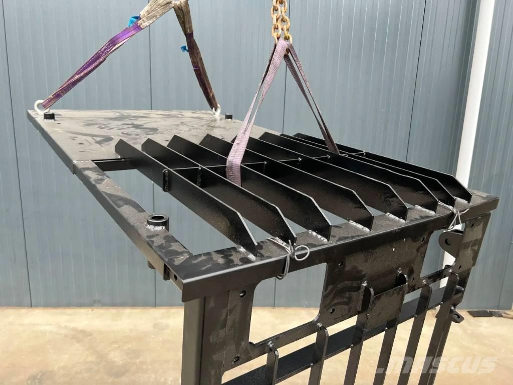 CAT 330D Guard Cabins and interior