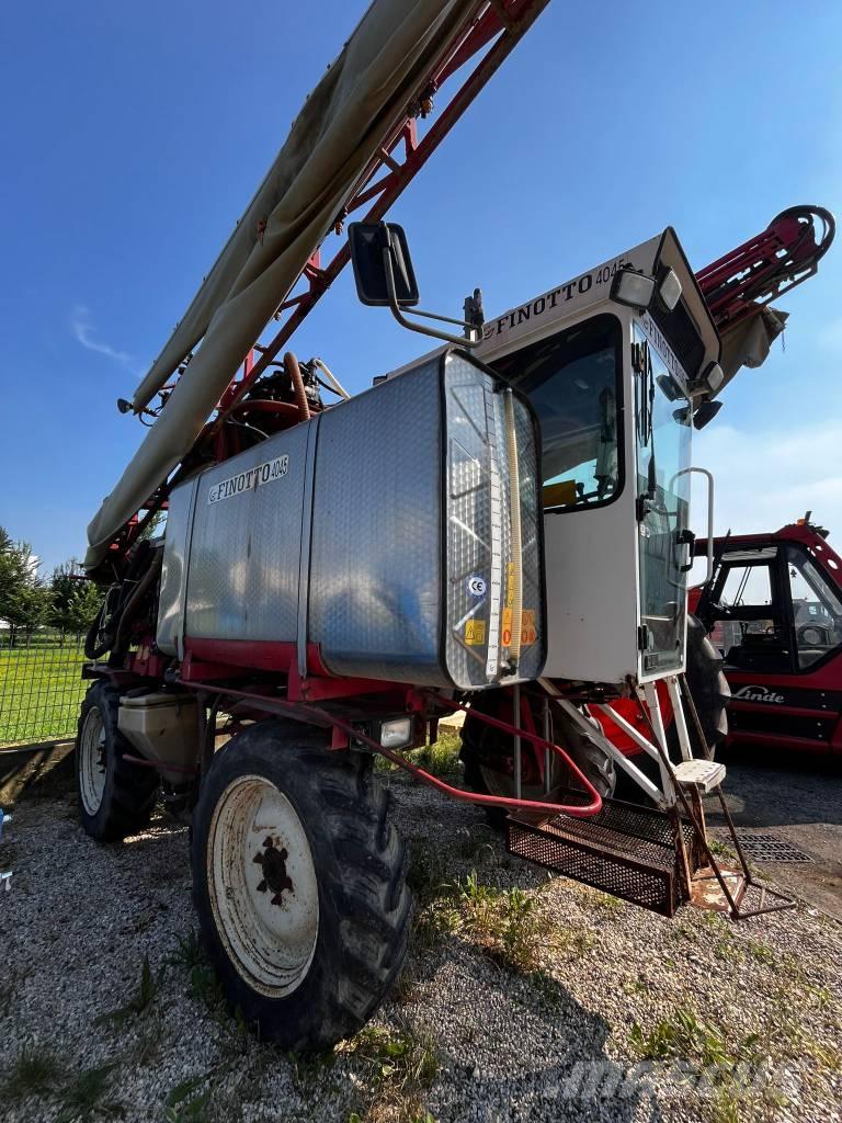  FINOTTO URAGANO Self-propelled sprayers