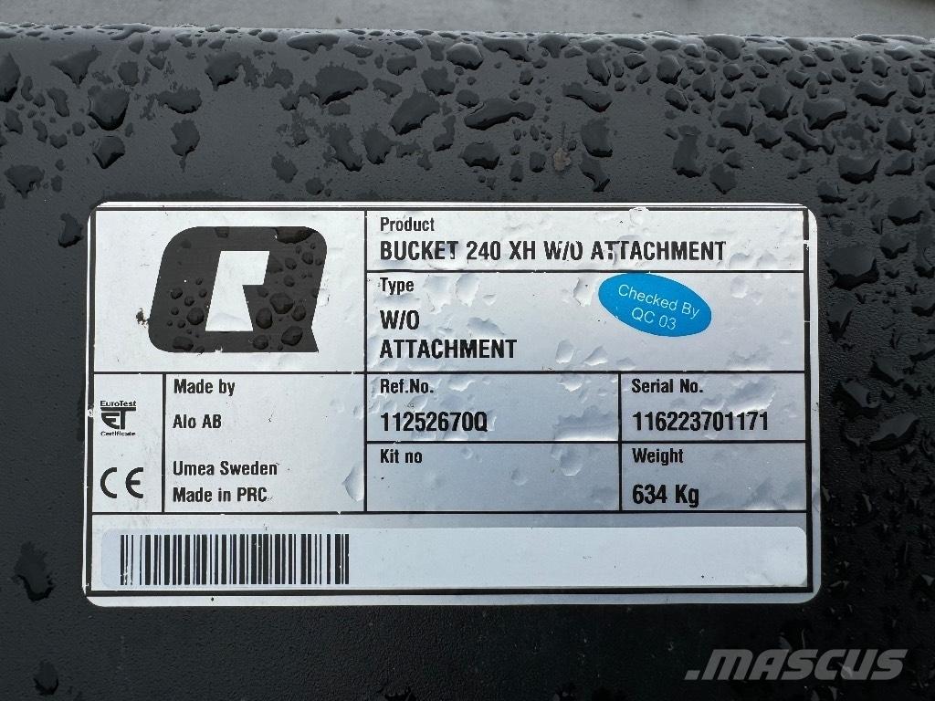 Quicke 240 XH M+ Front loader accessories