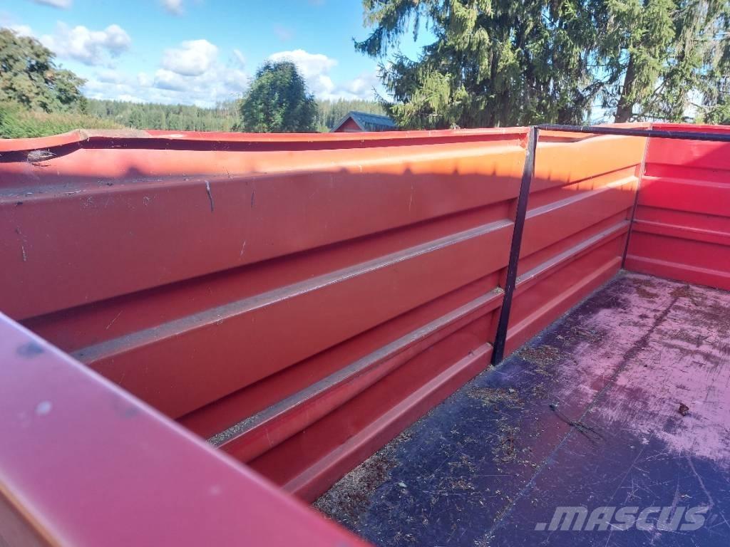 Junkkari 120 Tipper trailers