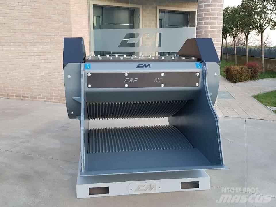 CM CBF 120 Crushing buckets