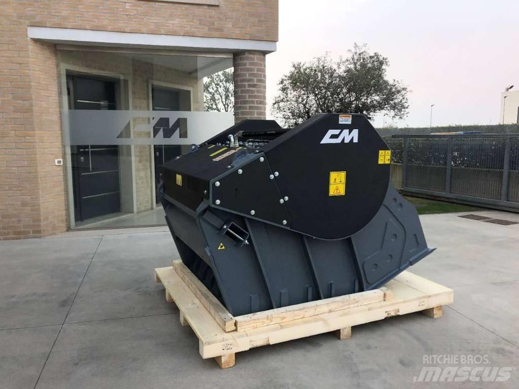 CM CBF 120 Crushing buckets