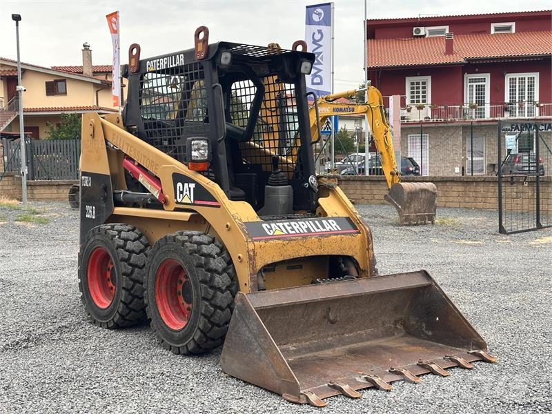 CAT 226BHF Skid steer loaders