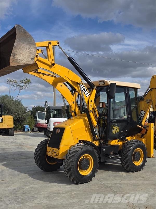 JCB 2CX Backhoe loaders
