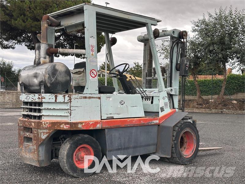 OM DI35C Forklift trucks - others
