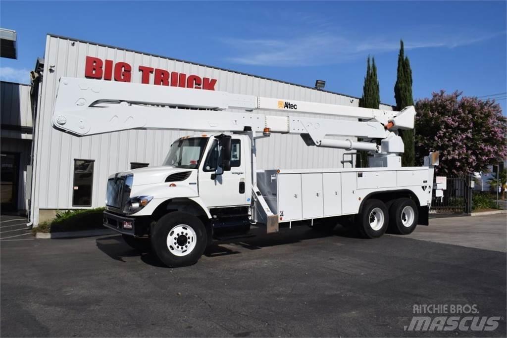 Altec A77T Truck & Van mounted aerial platforms
