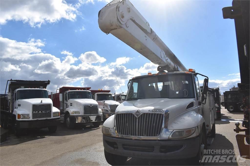 Altec AA755L Loader cranes