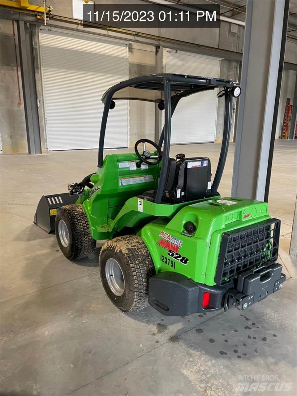 Avant 528 Wheel loaders