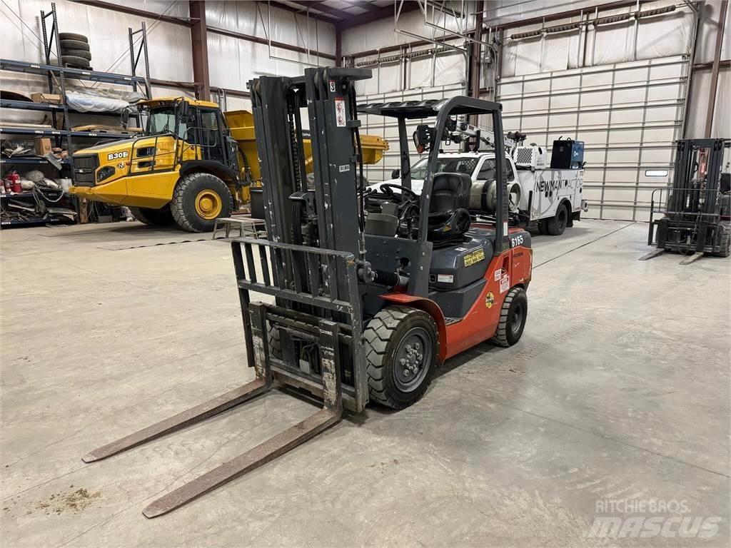 Boss FY30 Forklift trucks - others