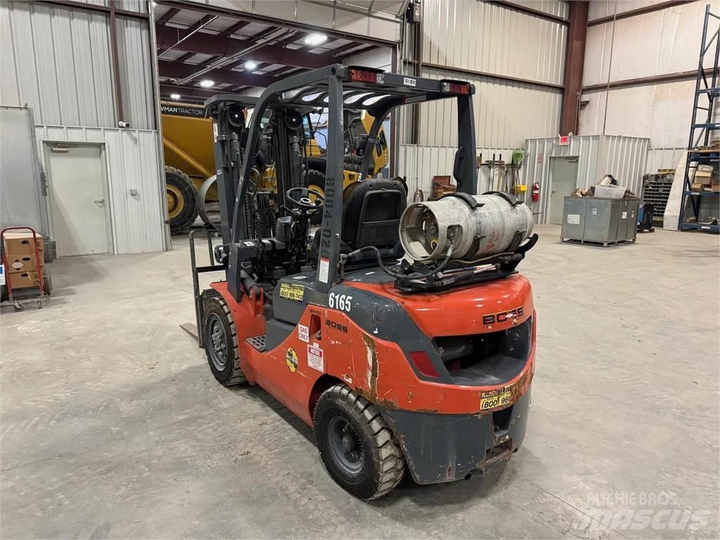 Boss FY30 Forklift trucks - others