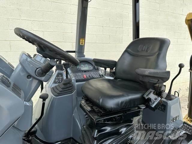 CAT 415F2 Backhoe loaders