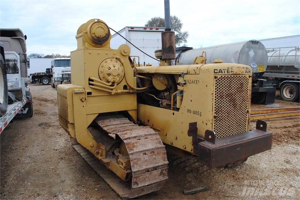 CAT 561C Pipelayer dozers