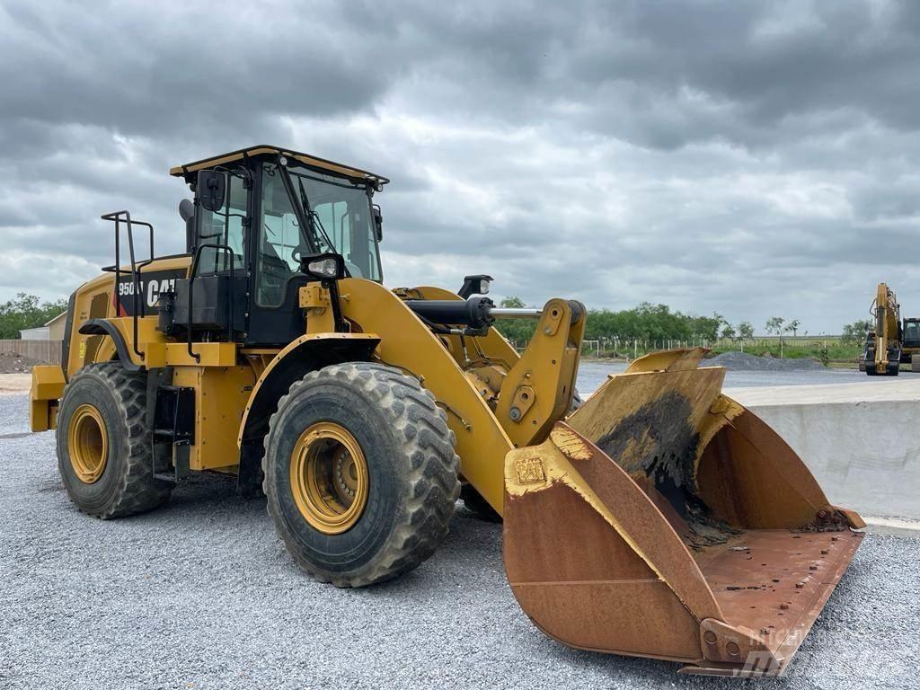 CAT 950M Wheel loaders