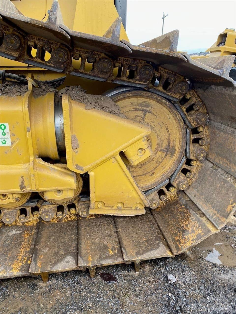 CAT D5 LGP Crawler dozers