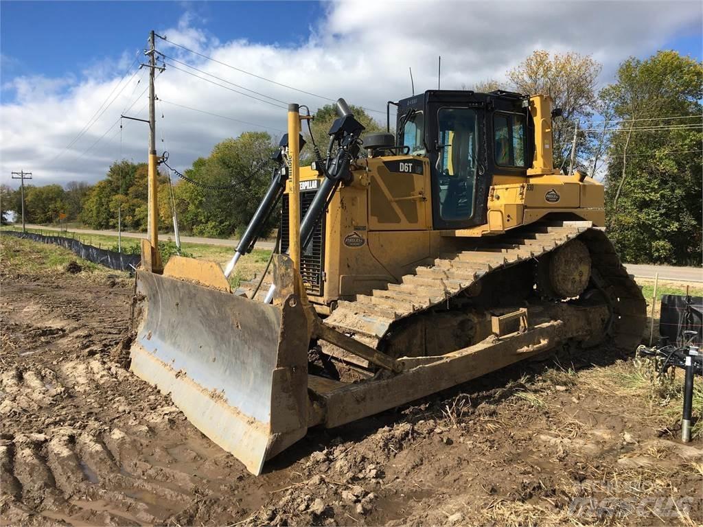 CAT D6T LGP Crawler dozers